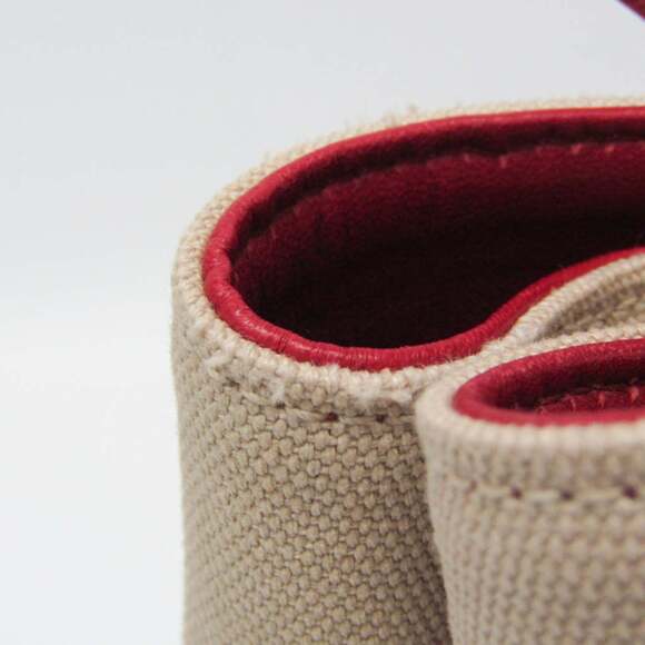 PRADA Cream Leather Shoulder Bag - Picture 13 of 15